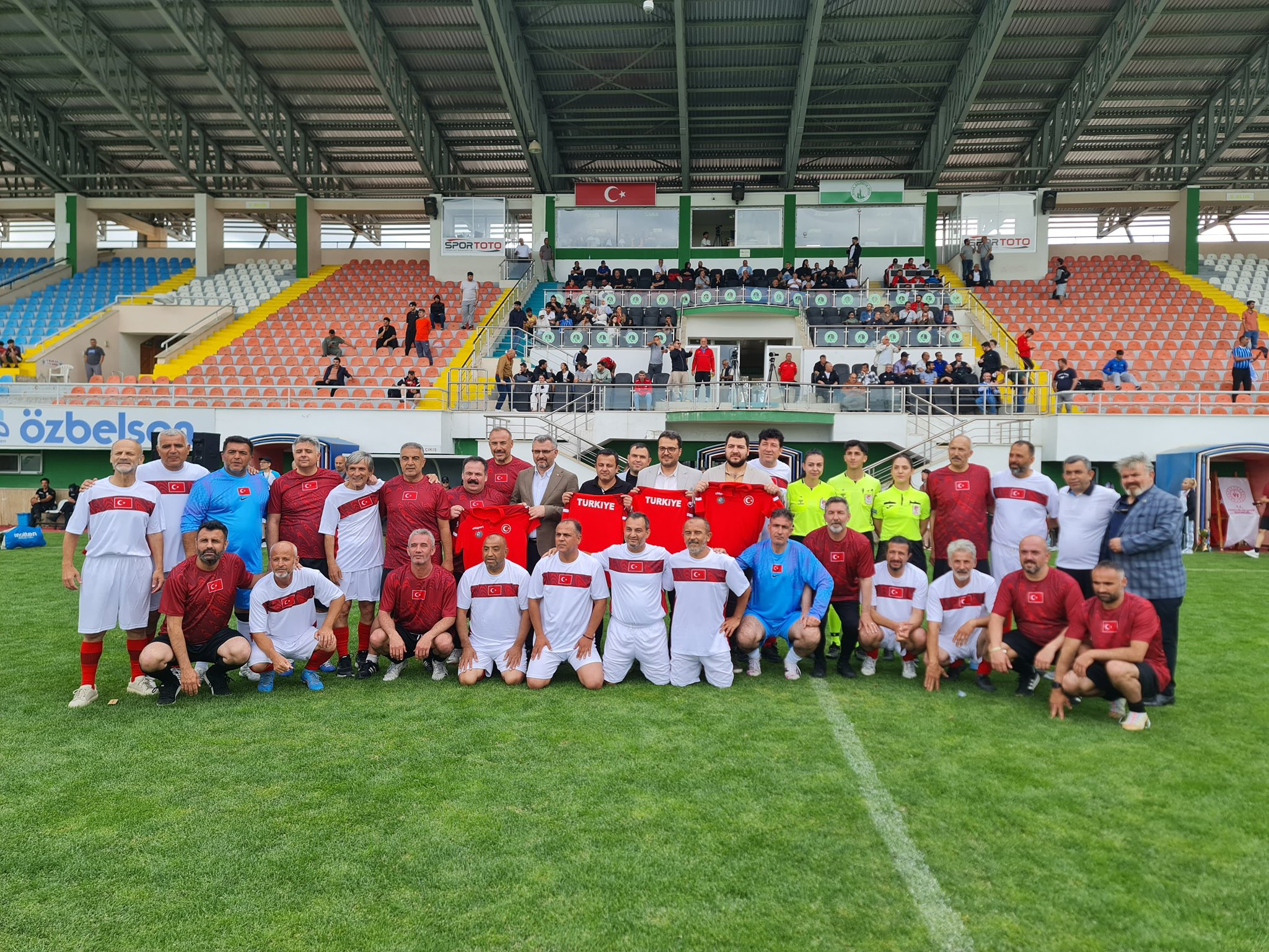 Sivas'ta İşitme Engelliler Play-Off Şöhretler Maçı Yapıldı