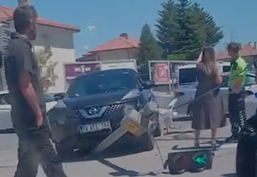 Muhsin Yazıcıoğlu Bulvarı'nda Kaza: Maddi Hasar Oluştu