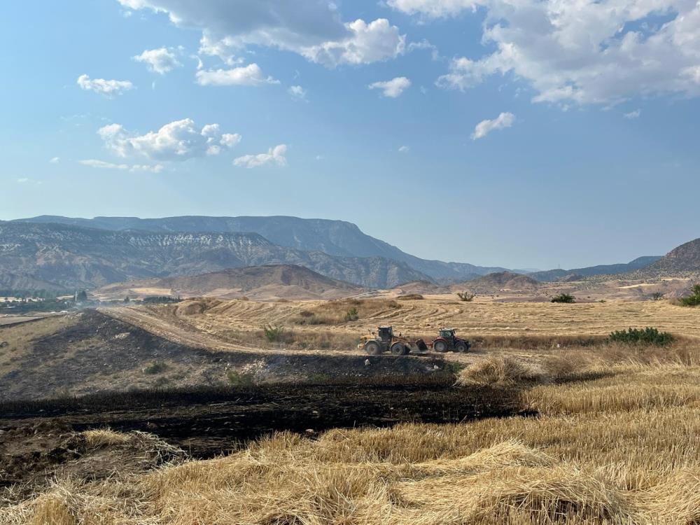 Nallıhan'da Korkutan Arazi Yangını: Büyümeden Söndürüldü