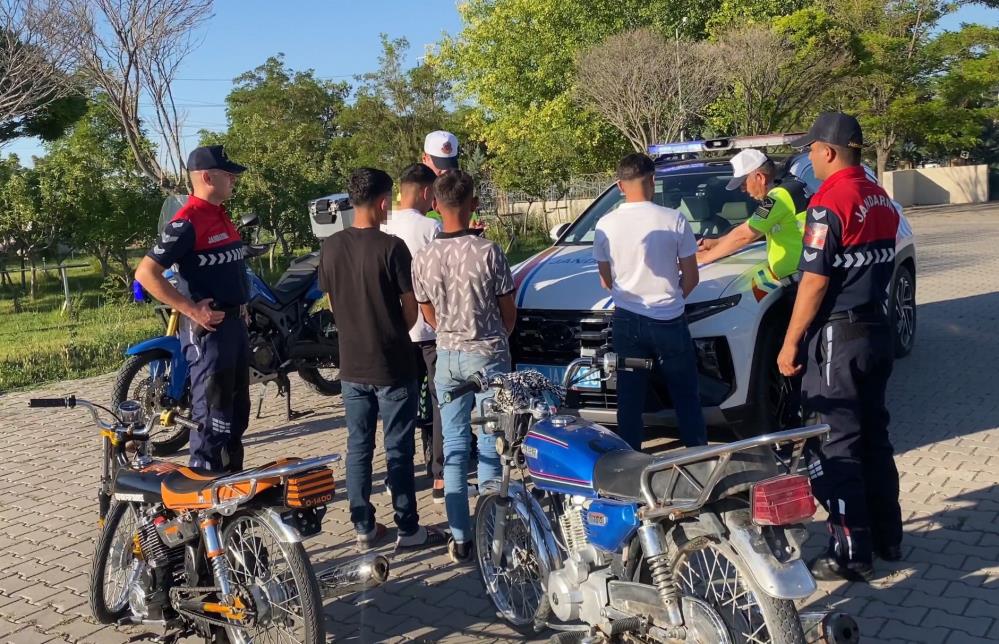 Aksaray'da Sosyal Medya Magandası 4 Motorcuya 300 Bin TL Ceza!