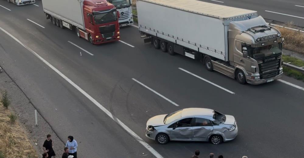 TEM Bolu Geçişinde Zincirleme Kaza: Trafik Felç Oldu!
