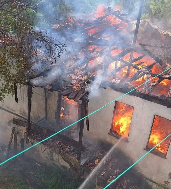 Ordu Kumru'da Korkutan Ev Yangını: Tek Katlı Ev Kül Oldu!