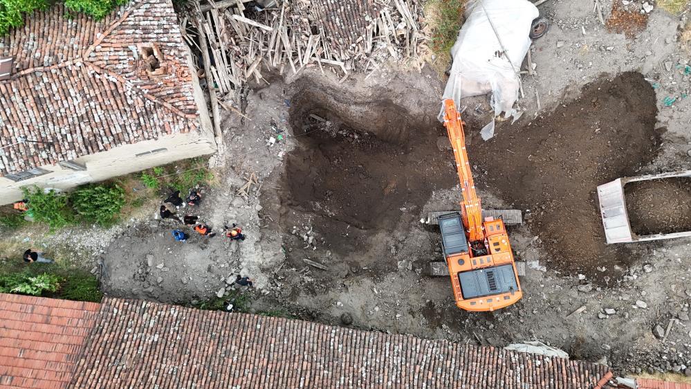 Eskişehir'de Kaçak Kazıda Göçük: 18 Saat Sonra Cenazesi Çıkarıldı