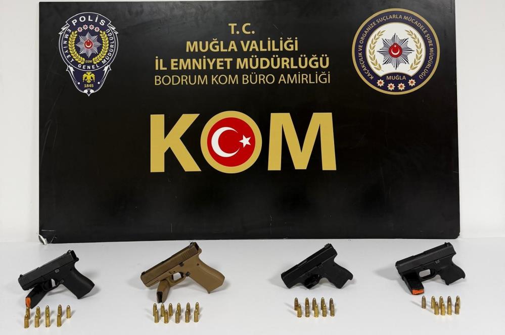 Bodrum'da Polisten Kaçan 4 Silahlı Şüpheli Yakalandı!