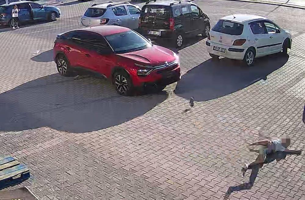 İnegöl'de Feci Kaza: Cipin Çarptığı 9 Yaşındaki Emir Ağır Yaralı