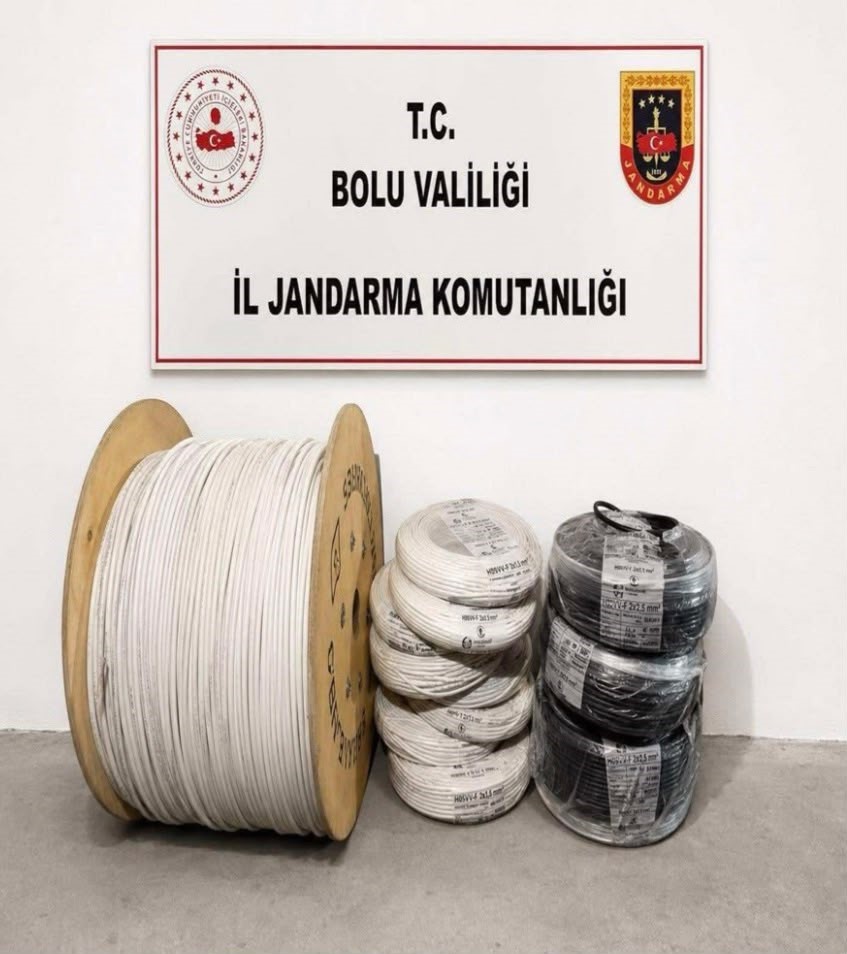 Bolu'da JASAT'tan Kaçış Yok: Kablo Hırsızları Yakalandı!