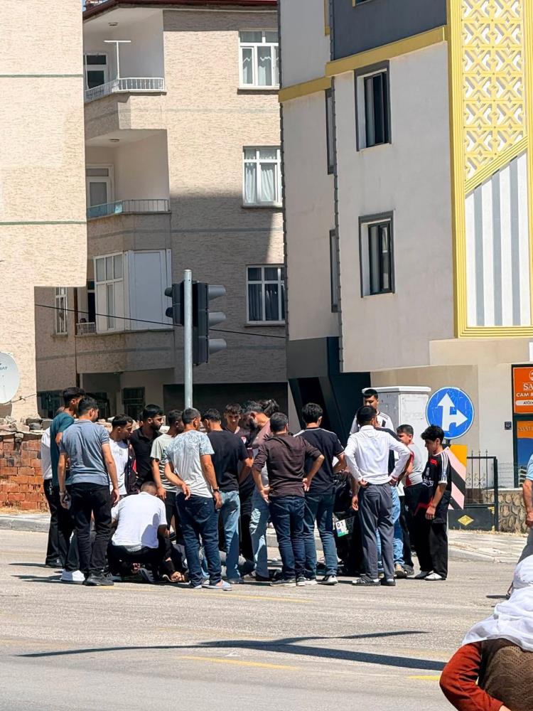 Elazığ'da Motosiklet Kazası: 1 Kişi Yaralandı