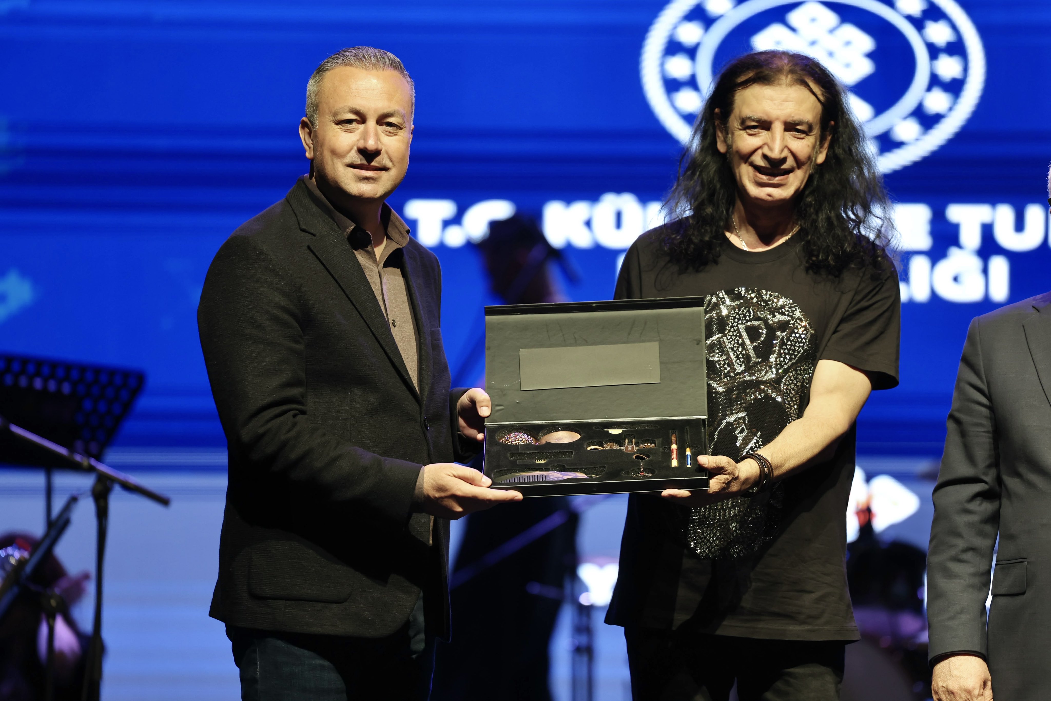 Murat Kekilli Konseri Sivas'ta Unutulmaz Bir Akşam Yaşattı