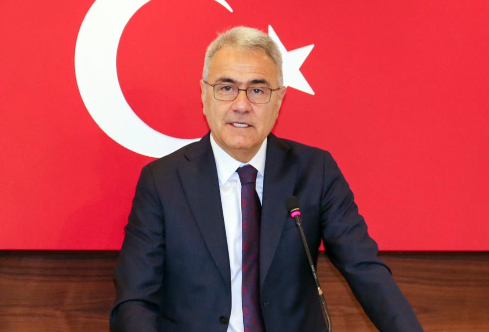 Başkan Özdemir: Kamu Kurumları Esnafa Rakip Olmamalı